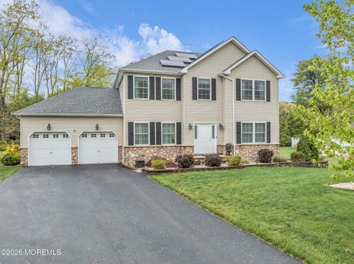 16 Saveria Ct, Howell, NJ, 07731-1460 | Card Image