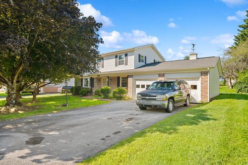1245 Meadow Lark Dr, Wytheville, VA, 24382-1219 | Card Image
