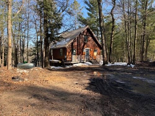 11628 White Pine Dr, Manistee, MI, 49660-9244 | Card Image