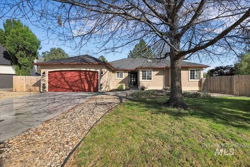 2611 E Clarene Ct, Meridian, ID, 83646-8008 | Card Image