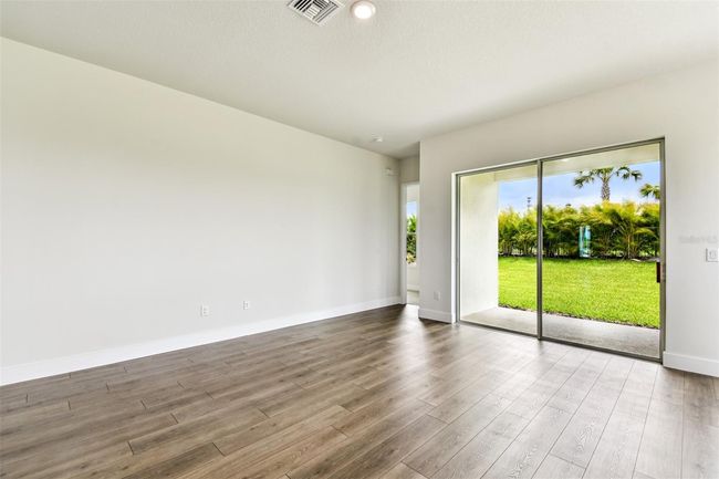 Family Room | Image 13