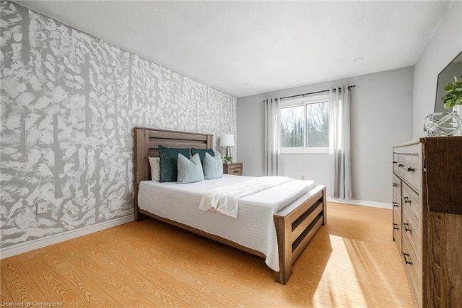 79 Ann St, House other with 4 bedrooms, 2 bathrooms and 5 parking in Dundas ON | Image 12