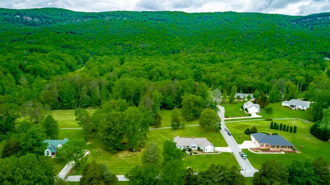 19 Lower Brow Rd, House other with 5 bedrooms, 4 bathrooms and null parking in Dunlap TN | Image 88
