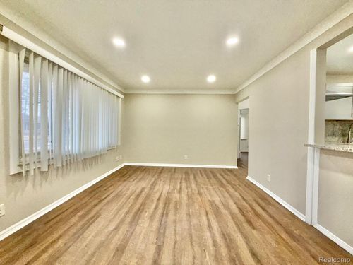 26620 Academy St, Roseville, MI, 48066-3273 | Card Image