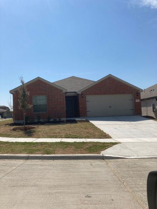 151 Bandana Cir, Newark, TX, 76071-3217 | Card Image