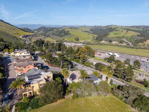 220 Selma St, Pismo Beach, CA, 93449-2386 | Card Image