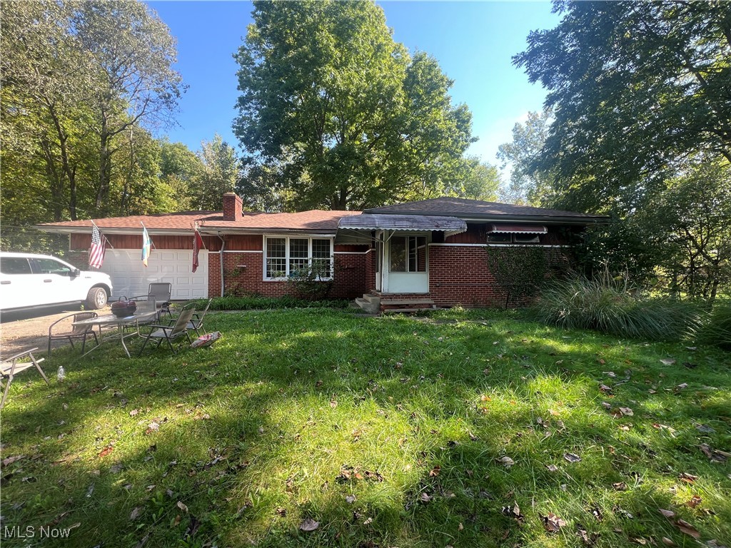 Rocker Ave, Chagrin Falls, OH 44023
