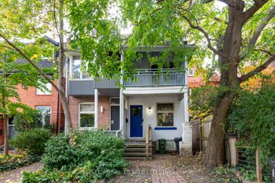 415 Wellesley St E, Home with 2 bedrooms, 3 bathrooms and 1 parking in Toronto ON | Image 1