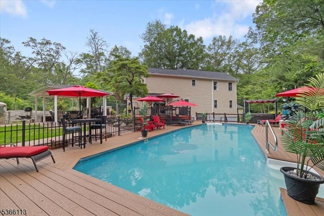 19 Elm St, House other with 4 bedrooms, 2 bathrooms and null parking in Haskell NJ | Image 32