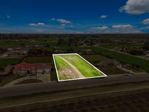 2637 Orange Ave, Corcoran, CA, 93212-9543 | Card Image