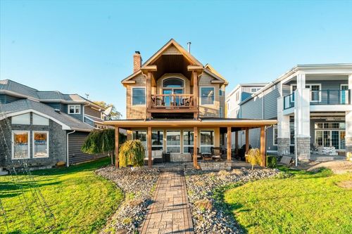10575 Konneyaut Trl, Conneaut Lake, PA, 16316-3343 | Card Image