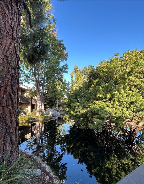 15e-7890 E Spring Street, Long Beach, CA, 90815 | Card Image