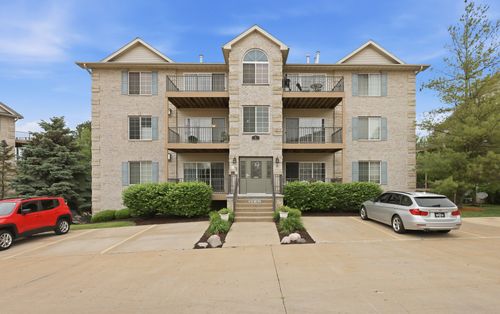 5-3040 Holiday Ct, Bettendorf, IA, 52722 | Card Image