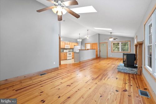 1039 Quail Rd, BASYE, VA, 22810 | Card Image