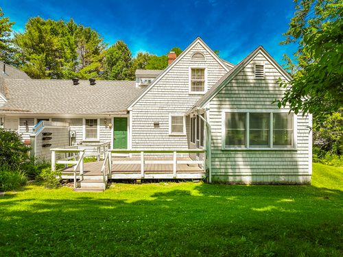 3 Curtis Avenue, Camden, ME, 04843 | Card Image