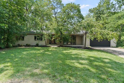 8169 Shadybrook Dr, West Chester, OH, 45069 | Card Image
