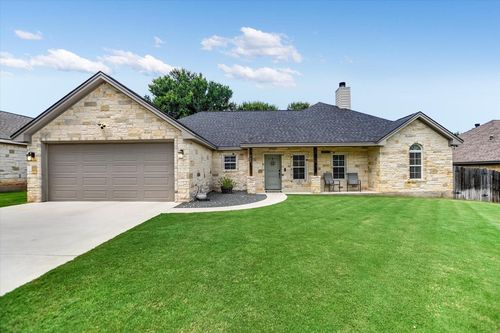 705 Woodland Park Dr, Marble Falls, TX, 78654-4658 | Card Image