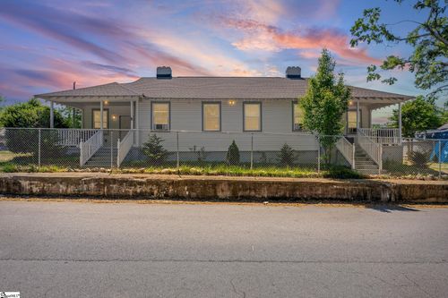 27 Smythe Street, Belton, SC, 29627 | Card Image