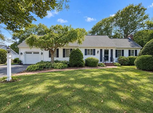39 Spinnaker Ln, Pocasset, MA, 02559-1911 | Card Image