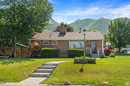 3405 S El Serrito Dr, Millcreek, UT, 84109-4152 | Card Image