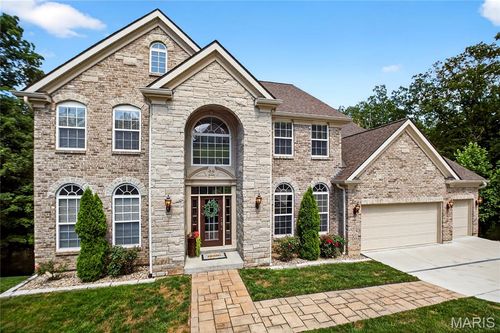 2657 Forest Glen Dr, Pacific, MO, 63069-5942 | Card Image