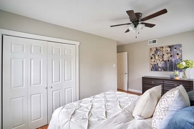 9301 Raymond Ave, House other with 2 bedrooms, 1 bathrooms and 2 parking in Oak Lawn IL | Image 14