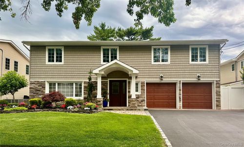 1932 Cynthia Ln, Merrick, NY, 11566-5110 | Card Image