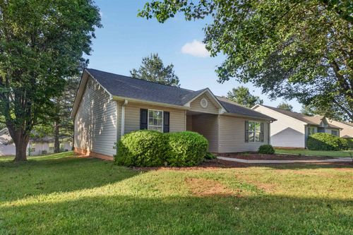 526 Lavendula St, Spartanburg, SC, 29301-3776 | Card Image