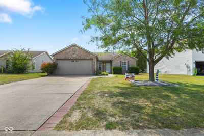 750 Indigo Court, House other with 3 bedrooms, 2 bathrooms and null parking in Greenfield IN | Image 1