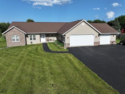 1522 Indian Hill Drive, Grafton, WI, 53024 | Card Image