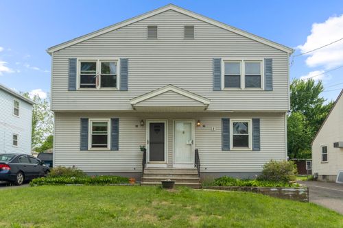 26 Chalmers St, Manchester, CT, 06040-6421 | Card Image