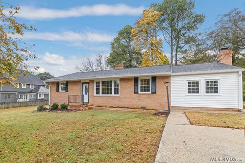 103 E 4th Ave, Lawrenceville, VA, 23868-2203 | Card Image