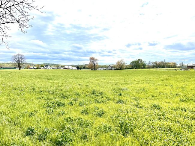 303 - 301-303 3 Rd St, Home with 3 bedrooms, 1 bathrooms and null parking in Beaver OH | Image 9