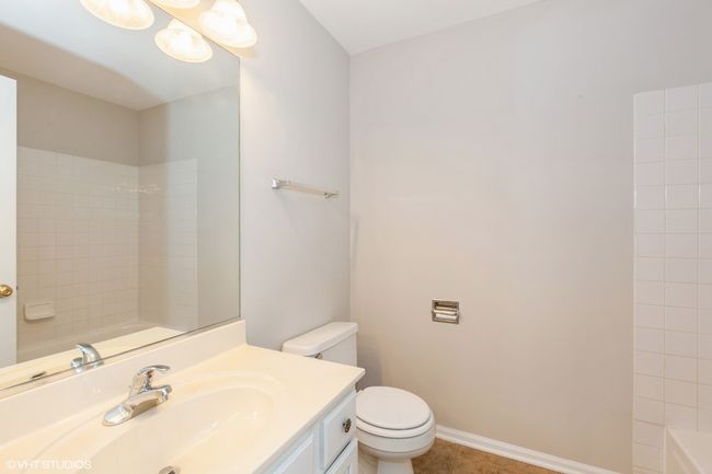 2361 Autumn Grove Cir, House other with 3 bedrooms, 3 bathrooms and 2 parking in Aurora IL | Image 10