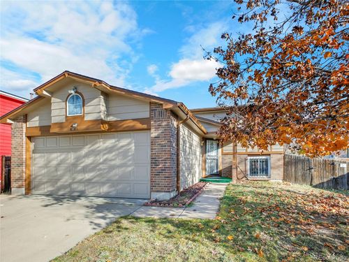 4684 Eugene Way, Denver, CO, 80239-5448 | Card Image