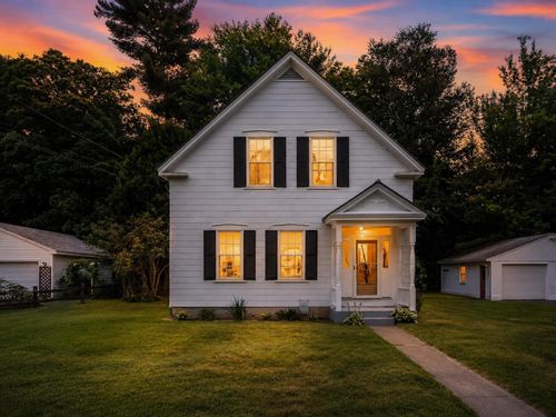 47 Maplewood Cir, Walpole, NH, 03608-4412 | Card Image