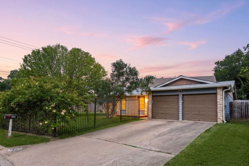 7802 Elderberry Dr, Austin, TX, 78745-6552 | Card Image