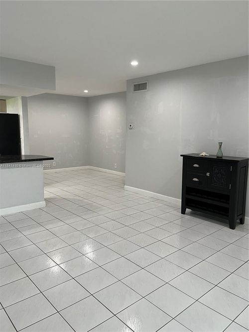 apt-131-8404 W Sample Rd, Coral Springs, FL, 33065-4635 | Card Image