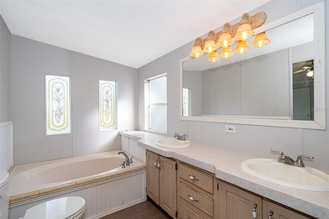 411 Racoon Trl, House other with 3 bedrooms, 2 bathrooms and null parking in GENEVA FL | Image 25