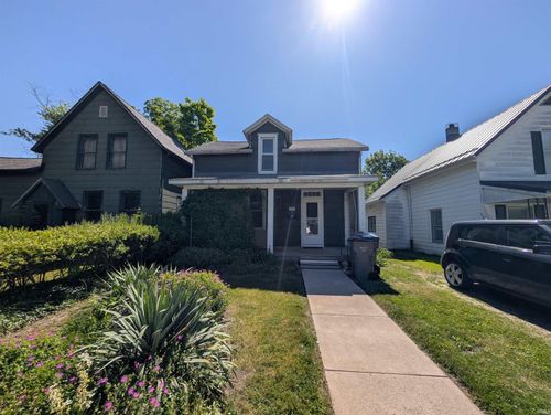 218 S 10th St, Goshen, IN, 46528-3512 | Card Image