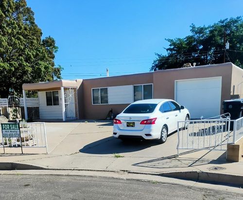 10416 Stovall Ct Ne, Albuquerque, NM, 87112-4266 | Card Image