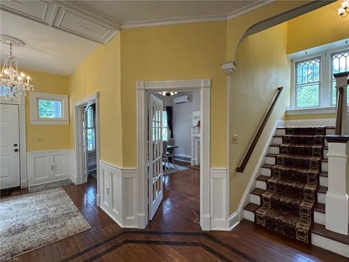 3716 Colonial Ave, Norfolk, VA, 23508-3216 | Card Image