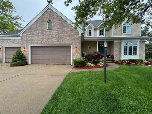50738 Pickett Ridge Ct, Granger, IN, 46530-6830 | Card Image