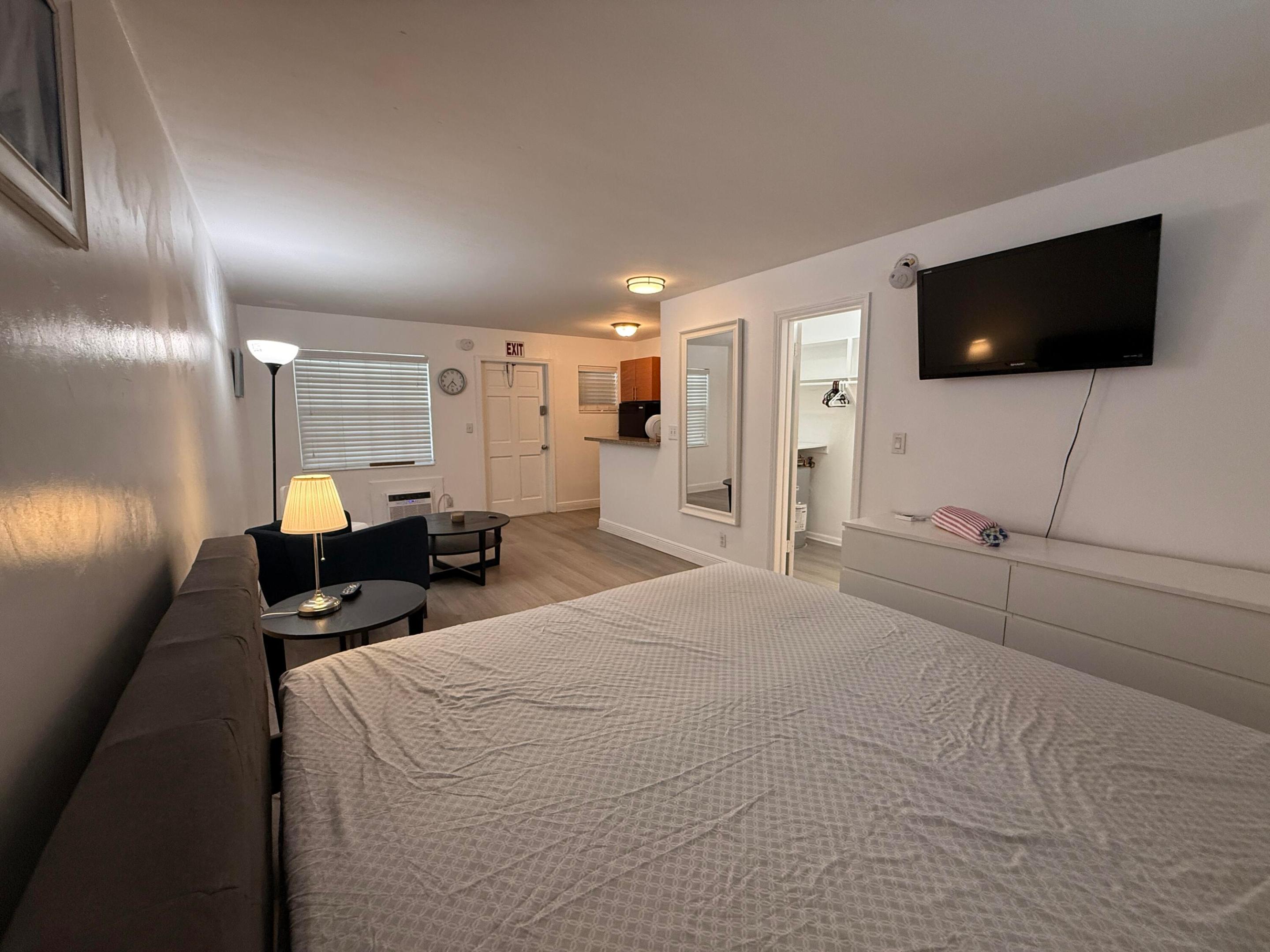 Residential Lease in Pompano Beach 4