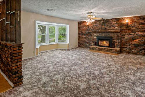 209 S Oak Ln, Okawville, IL, 62271-2251 | Card Image