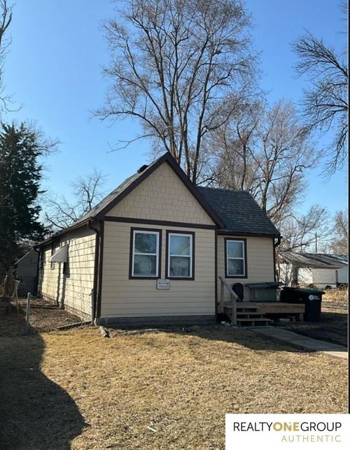 1415 Browne St, Omaha, NE, 68110-1342 | Card Image