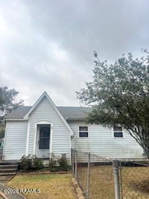 621 Saint Thomas St, Lafayette, LA, 70506-4423 | Card Image