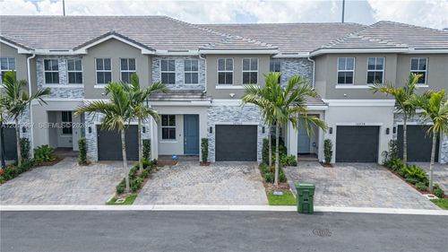 16966-16966 Sw 2nd Ct, Pembroke Pines, FL, 33027 | Card Image