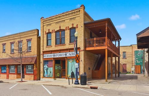 225 Water St, Jordan, MN, 55352-1518 | Card Image