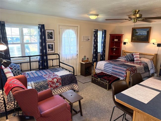 207 2 Nd St E, House other with 3 bedrooms, 3 bathrooms and null parking in Clyde Park MT | Image 42
